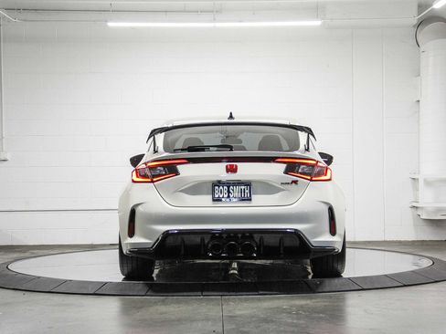 Used 2025 Honda Civic Type R image 5