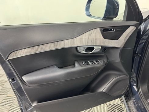 Used 2024 Volvo XC90 T8 Ultimate w/ Protection Package Premier AWD/4WD image 13