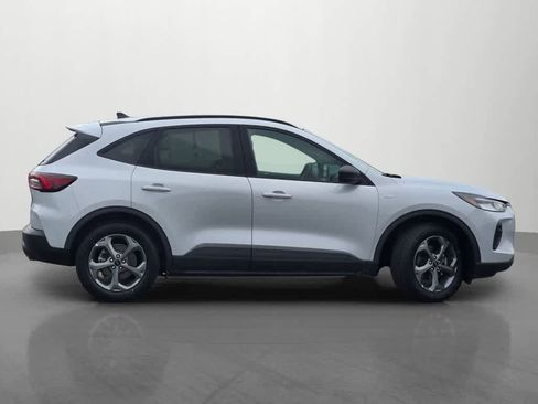 Used 2025 Ford Escape ST-Line image 7
