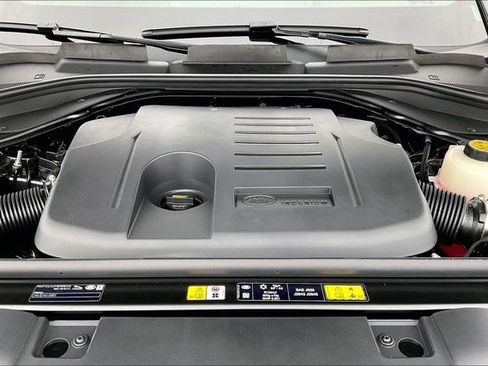 New 2026 Land Rover Range Rover Sport SE image 13
