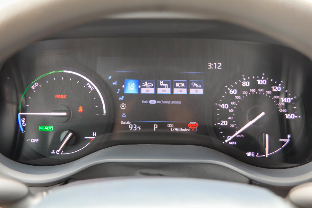 Used 2026 Toyota Sienna LE FWD image 15