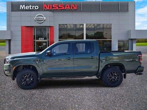 New 2026 Nissan Frontier SV image 3