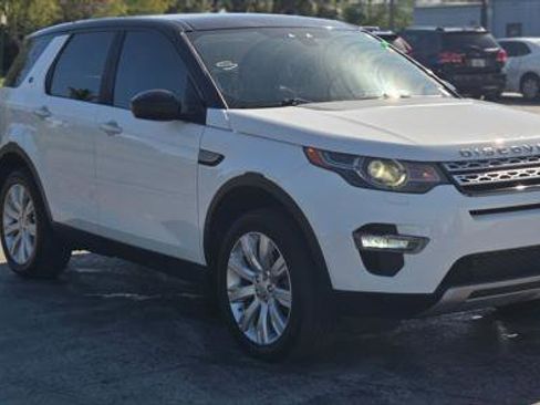 Used 2016 Land Rover Discovery Sport HSE Luxury image 9