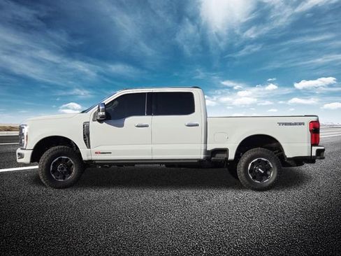 Used 2026 Ford F250 Platinum w/ Platinum Plus Package AWD/4WD image 22