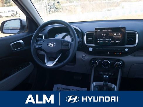 New 2026 Hyundai Venue SEL FWD image 20