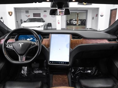 Used 2020 Tesla Model S Long Range AWD/4WD image 11