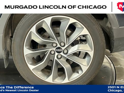 Used 2023 Lincoln Nautilus Reserve AWD/4WD image 21