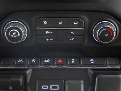 New 2026 Chevrolet Silverado 1500 Custom Trail Boss w/ Turbomax Blackout Package AWD/4WD image 26