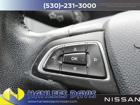 Used 2017 Ford Focus Titanium image 26