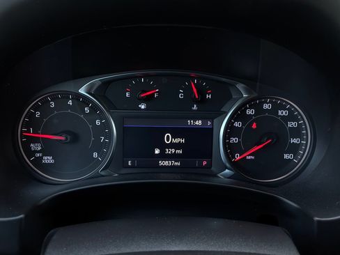 Used 2024 GMC Terrain SLT AWD/4WD image 44
