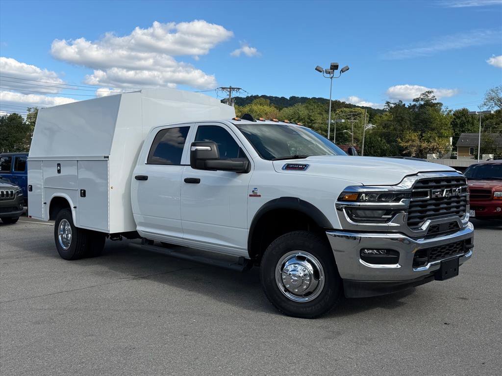 New 2026 RAM 3500 Tradesman AWD/4WD image 2