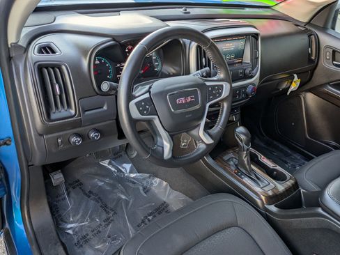 Used 2022 GMC Canyon Elevation w/ Trailering Package image 12