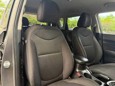 Used 2016 Kia Soul image 23