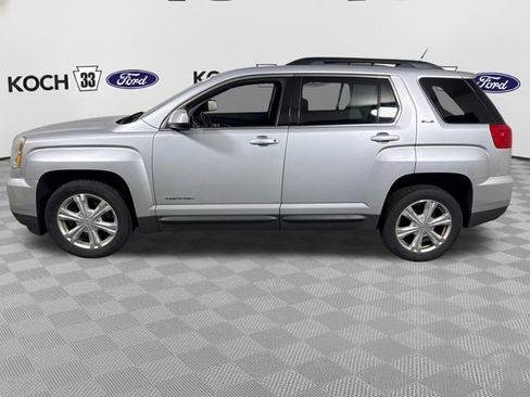 Used 2017 GMC Terrain SLE w/ Driver Alert Package I image 4