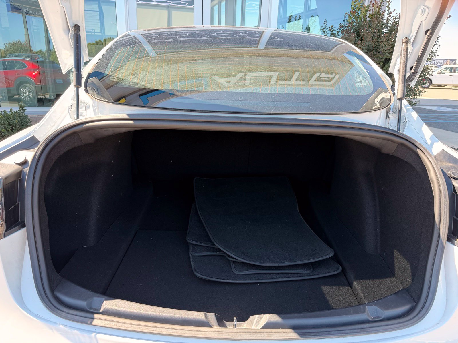 Used 2018 Tesla Model 3 Long Range AWD/4WD image 46