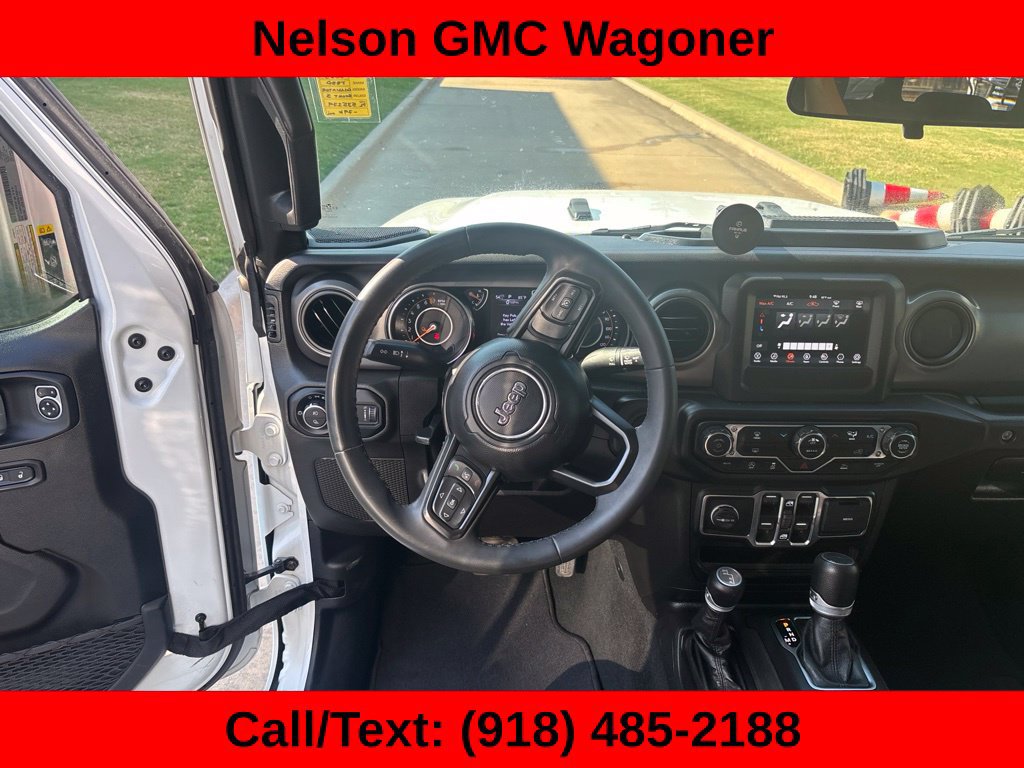 Used 2023 Jeep Gladiator Sport AWD/4WD image 17