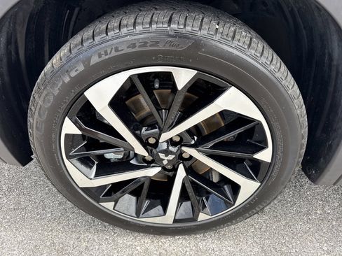 Used 2023 Mitsubishi Outlander SE AWD/4WD image 43