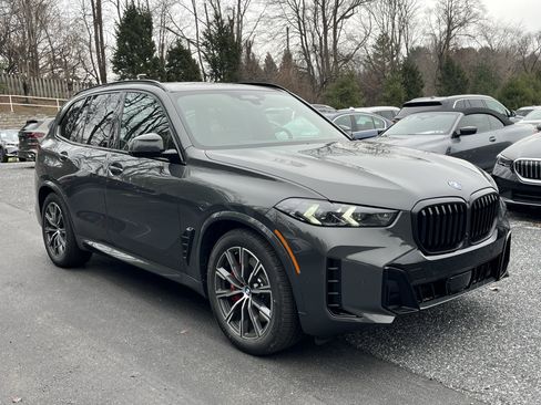 New 2026 BMW X5 xDrive50e w/ M Sport Package image 3