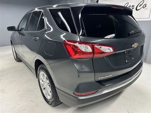 Used 2020 Chevrolet Equinox LT image 3