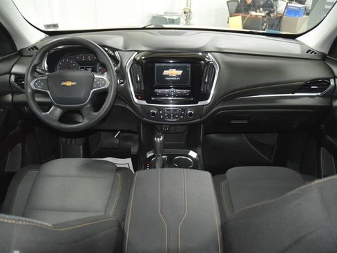 Used 2020 Chevrolet Traverse LS AWD/4WD image 27