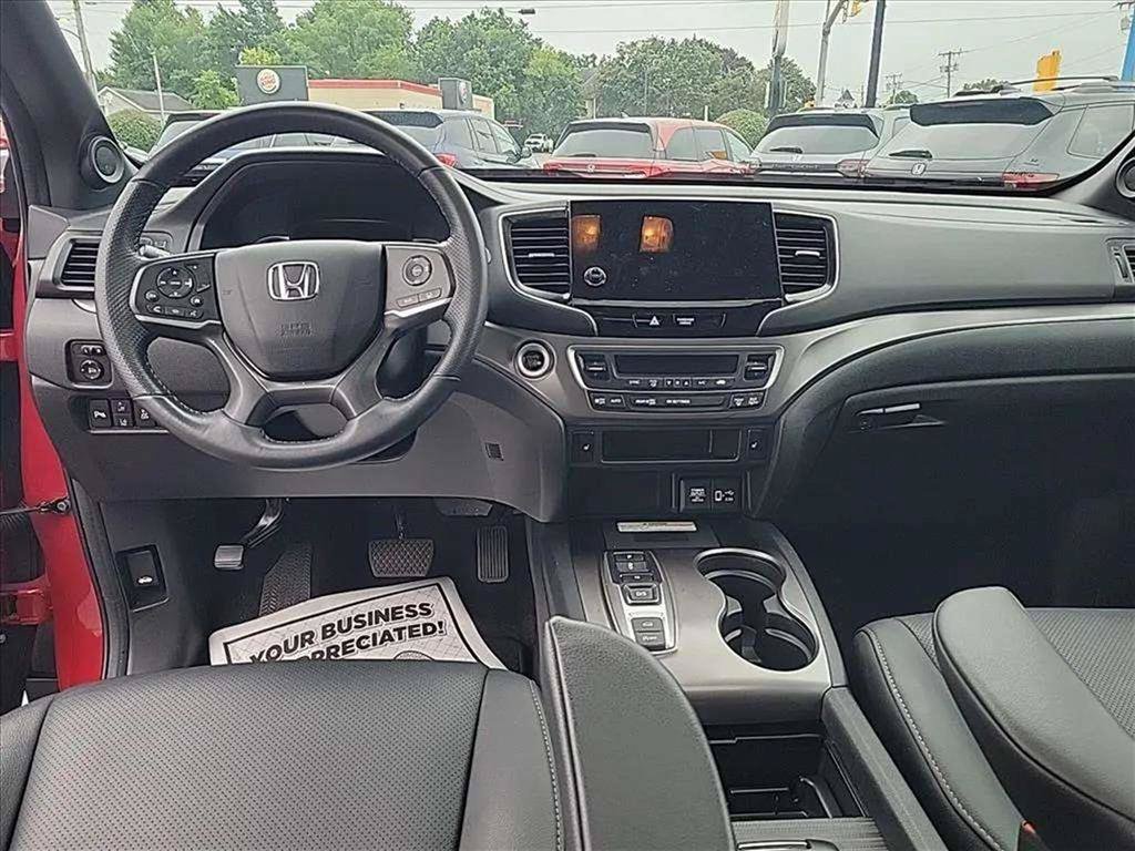 Used 2023 Honda Passport EX-L image 10