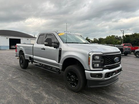 Used 2024 Ford F350 XL w/ STX Appearance Package AWD/4WD image 8
