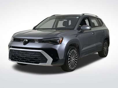 Used 2025 Volkswagen Taos SE