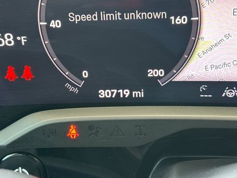 Certified 2021 Porsche Taycan 4S image 25