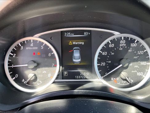 Used 2017 Nissan Sentra SV image 24