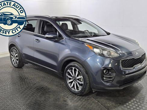 Used 2017 Kia Sportage EX w/ EX Technology Package FWD image 9