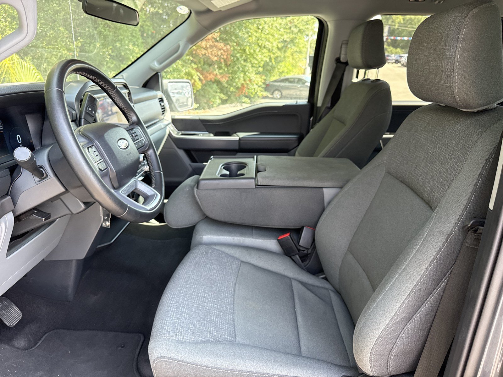 Used 2025 Ford F150 XLT w/ Equipment Group 301A Standard AWD/4WD image 11