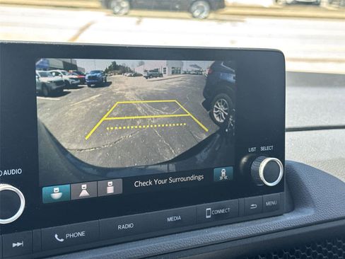 Used 2024 Honda CR-V EX image 23