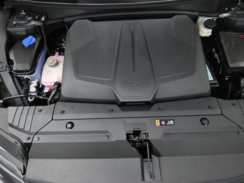 New 2025 Kia EV6 Wind RWD image 14