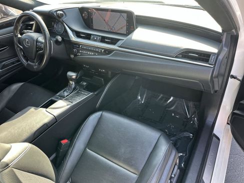 Used 2019 Lexus ES 350 image 12