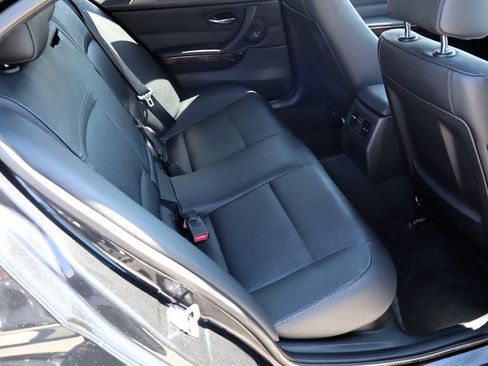 Used 2011 BMW 335i Sedan image 19