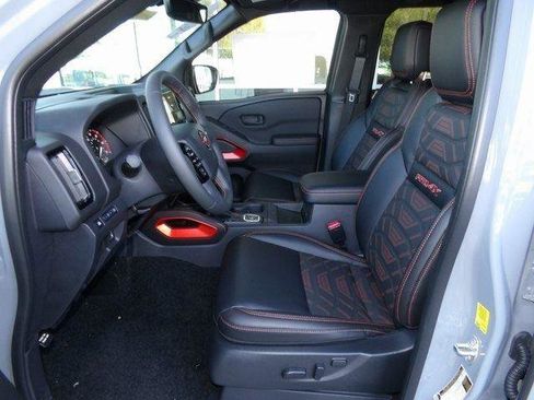 New 2026 Nissan Frontier PRO-4X w/ Pro-4x Convenience Package image 15