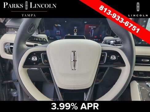 Certified 2025 Lincoln Aviator Black Label w/ Jet Appearance Package AWD/4WD image 31
