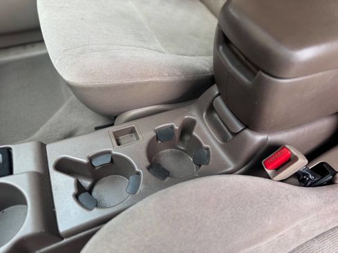 Used 2004 Toyota Tacoma PreRunner image 27