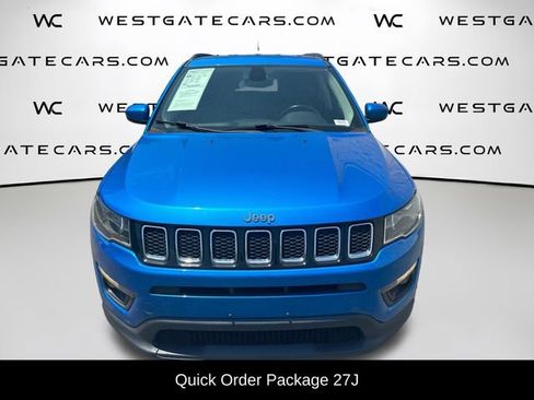 Used 2018 Jeep Compass Latitude w/ Popular Equipment Group AWD/4WD image 4
