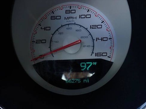 Used 2013 Dodge Challenger R/T RWD image 15