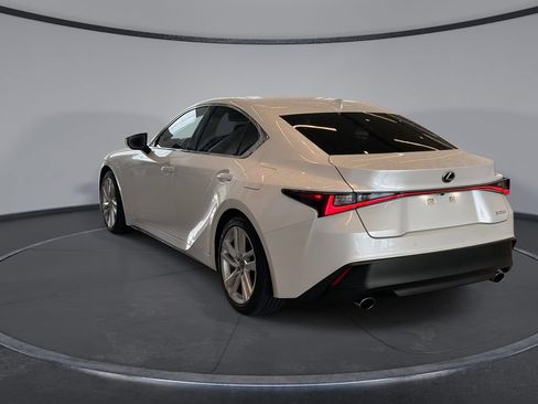 Used 2024 Lexus IS 300 w/ Comfort Package RWD image 10