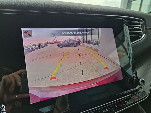 Used 2024 Jeep Wagoneer Series II image 62