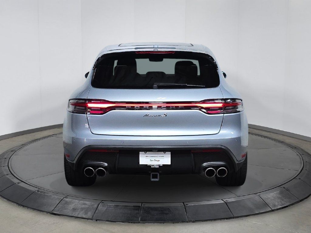 Used 2023 Porsche Macan S AWD/4WD image 6