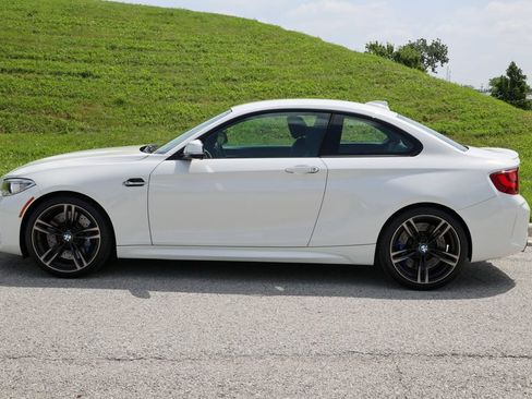 Used 2017 BMW M2 RWD image 2