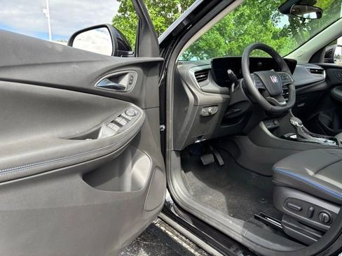 New 2026 Buick Encore GX Sport Touring w/ Advanced Technology Package AWD/4WD image 15