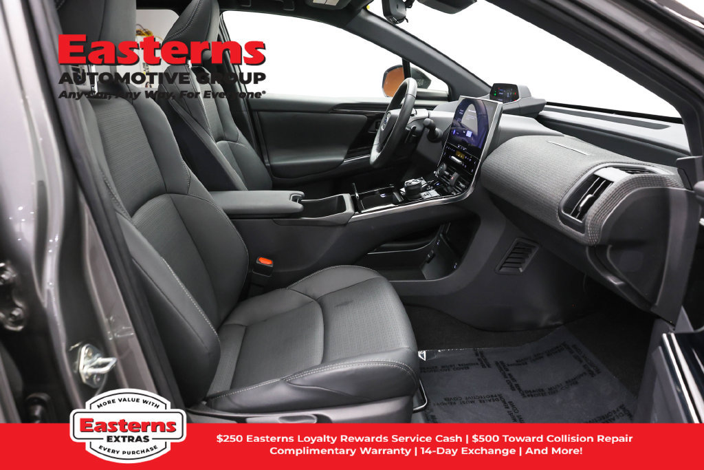 Used 2023 Subaru Solterra AWD image 27