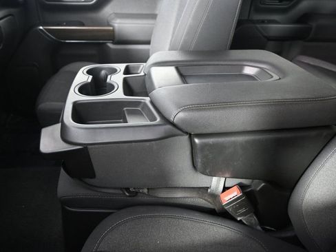 Used 2022 Chevrolet Silverado 1500 LT w/ Bed Protection Package image 31