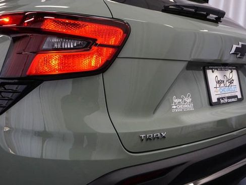 New 2026 Chevrolet Trax ACTIV w/ Sunroof Package image 5