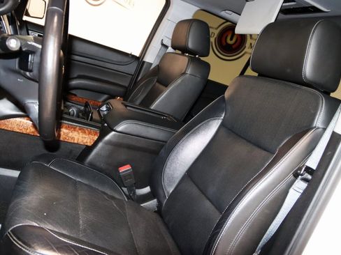 Used 2018 Chevrolet Tahoe Premier image 37