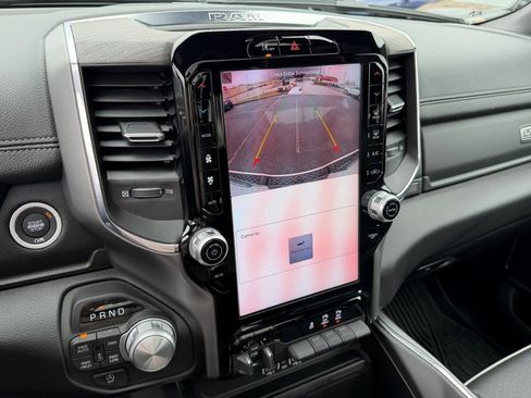 Used 2025 RAM 1500 Laramie w/ Sport Appearance Package image 31